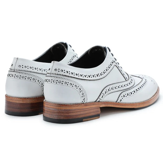 Men’s White Wingtip Brogue Oxford Shoes