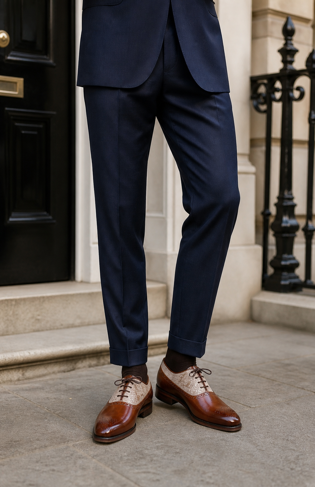 Belgravia Spectator Oxford styled, secondary view